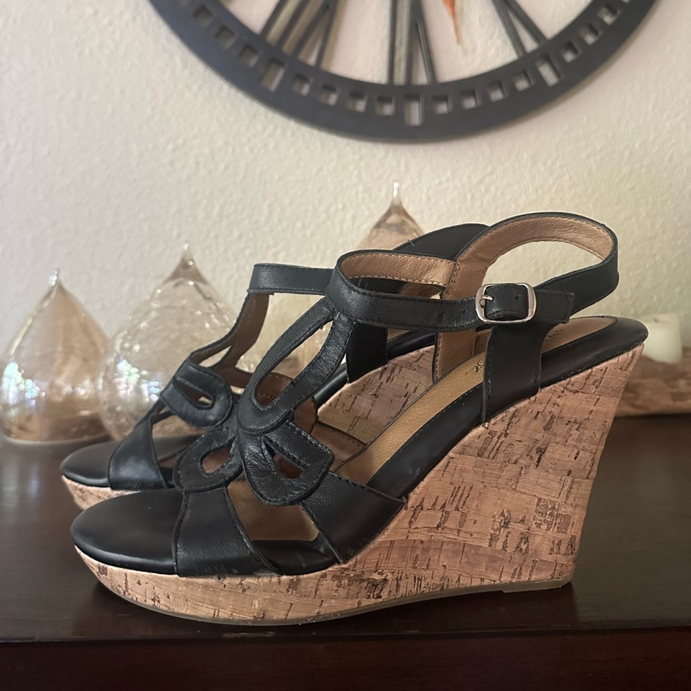 Euro Soft by Sofft Black Leather Cork Wedges